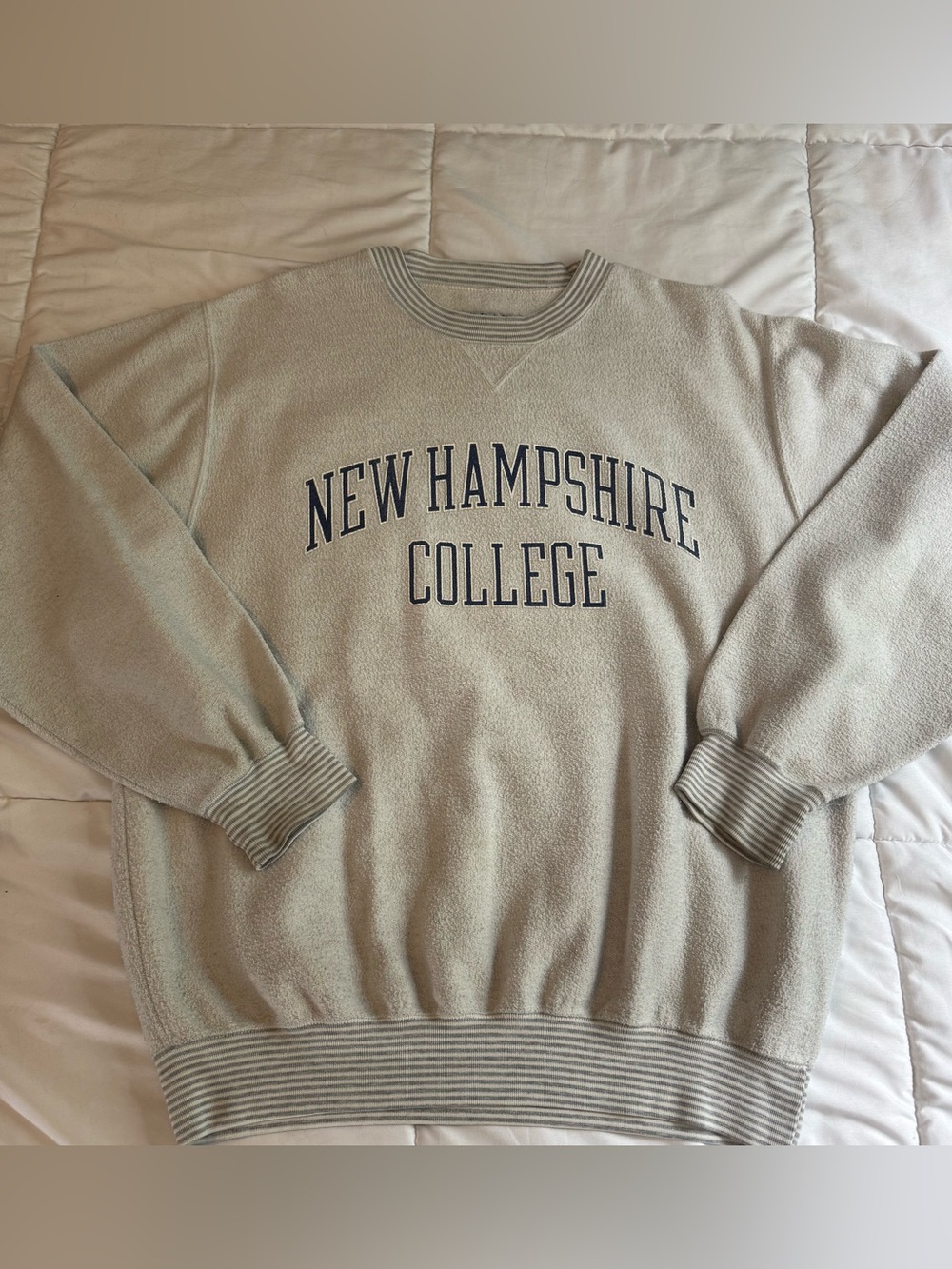 Gear for Sports New Hampshire College crewneck sweatshirt in XL